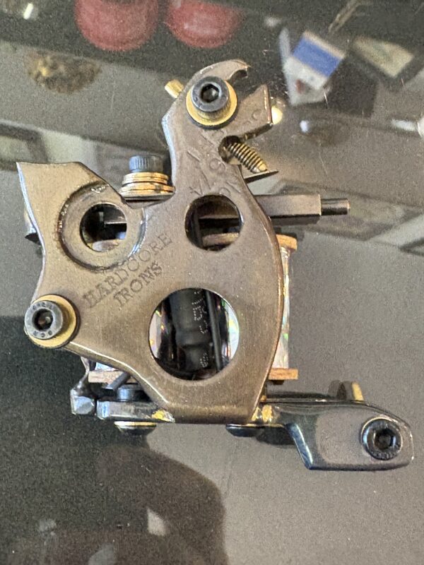 Coil Tattoo Machine | Lining | Outlines | Hardcore Irons | Made in Switzerland 4
